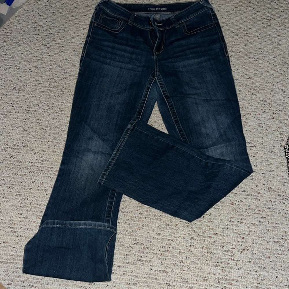 Dark washed boot cut jeans size 6